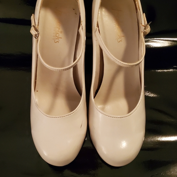 Fredericks of Hollywood Mary Jane Heels - Picture 2 of 6